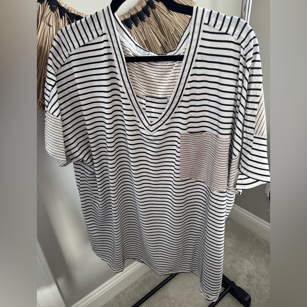 White Birch Stripe Top 🖤